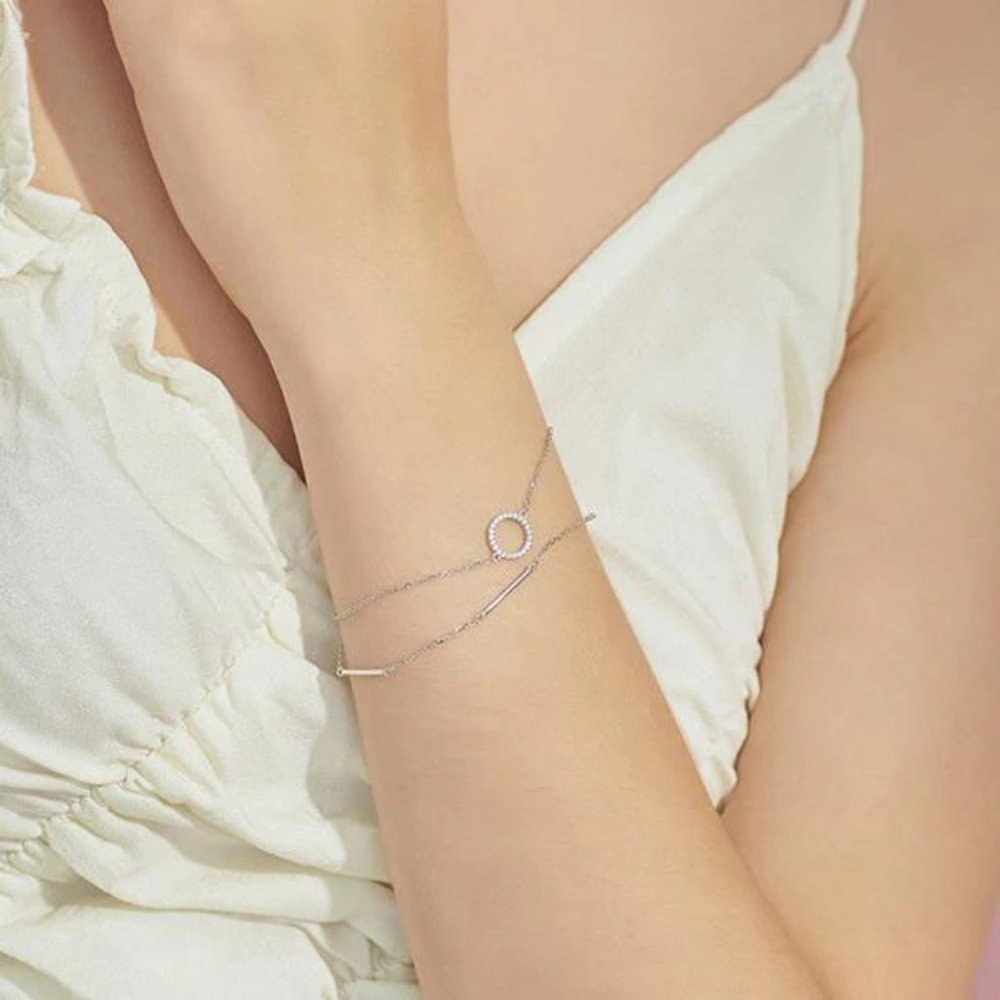 925 Sterling Silver Diamond Circle Bar Bracelet - Picture 6 of 8